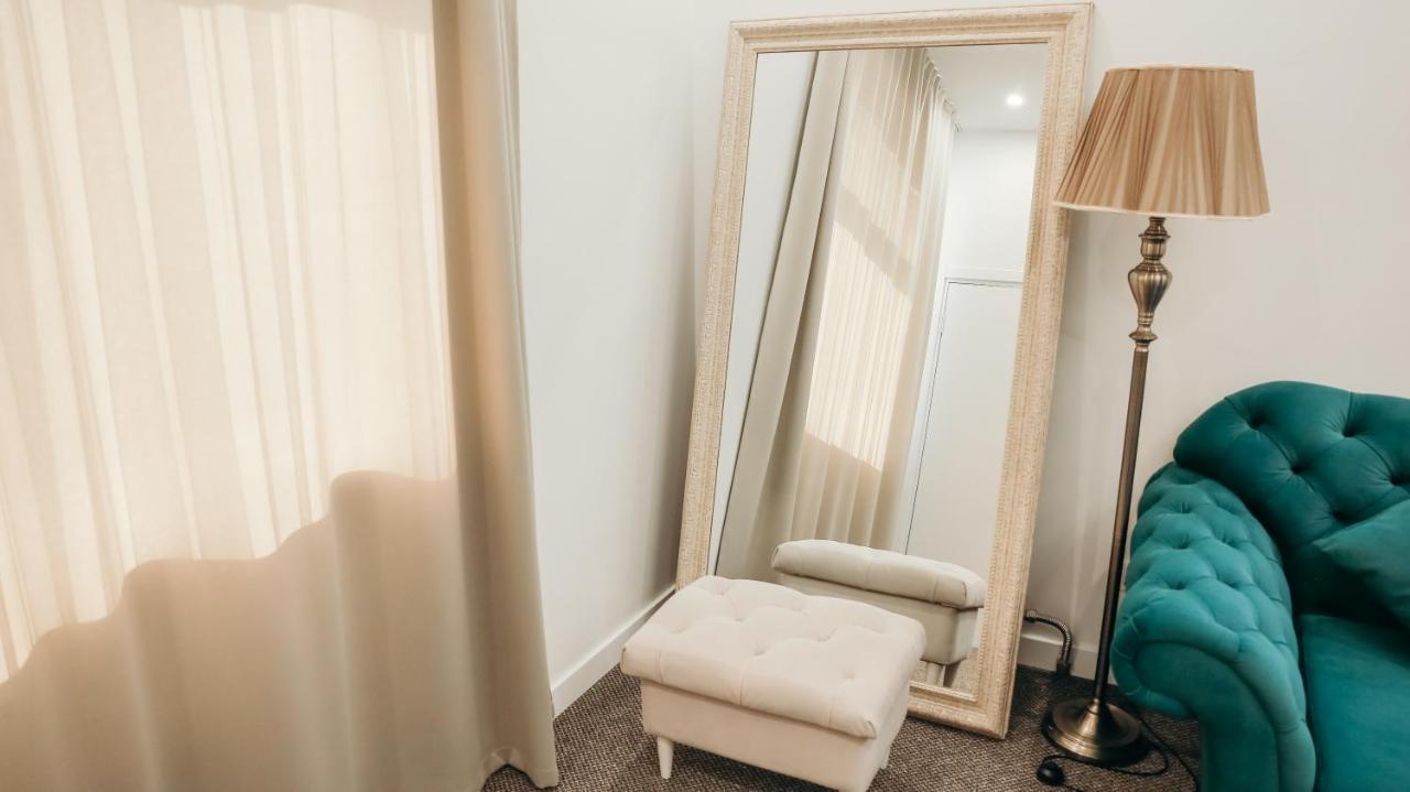 7 Boutique Hotel Öskemen Buitenkant foto